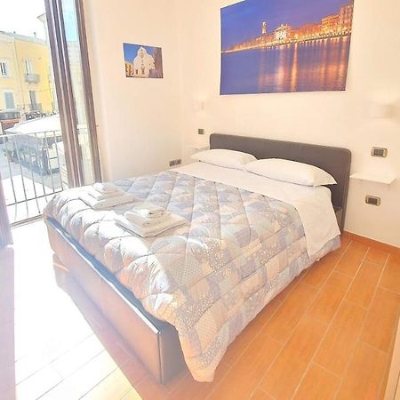 Dimora Donna Vittoria - Bari Vecchia Appartamento Esterno foto