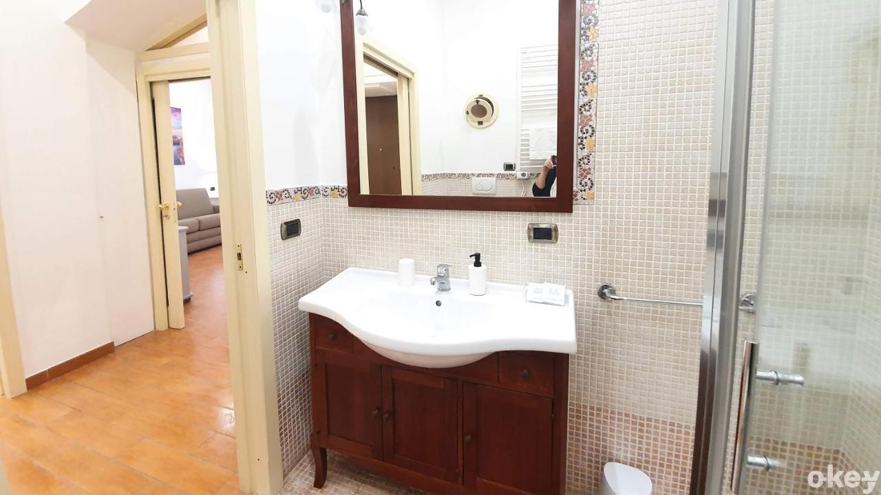 Dimora Donna Vittoria - Bari Vecchia Appartamento Esterno foto